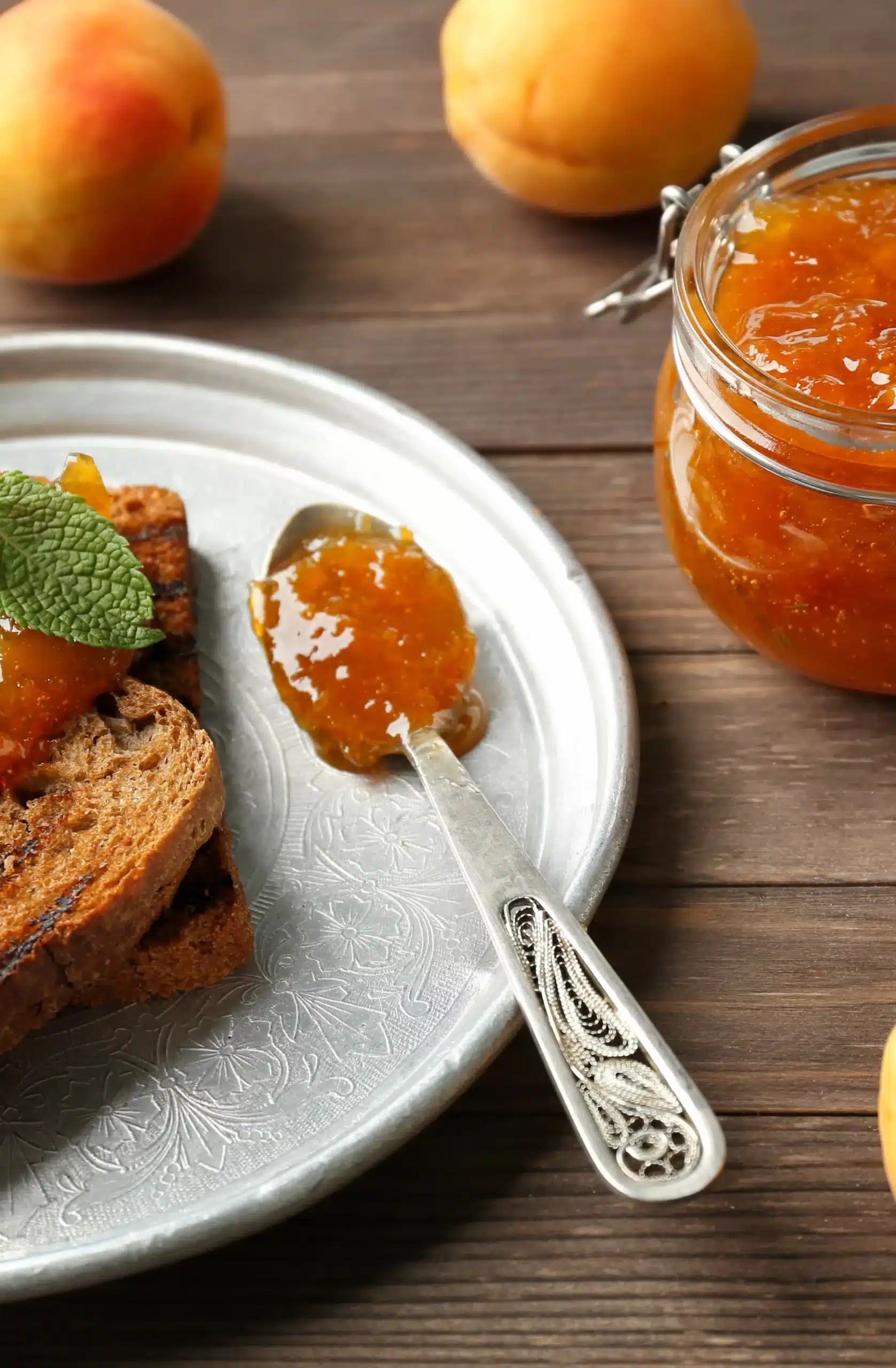 Abrikozenstroop toast